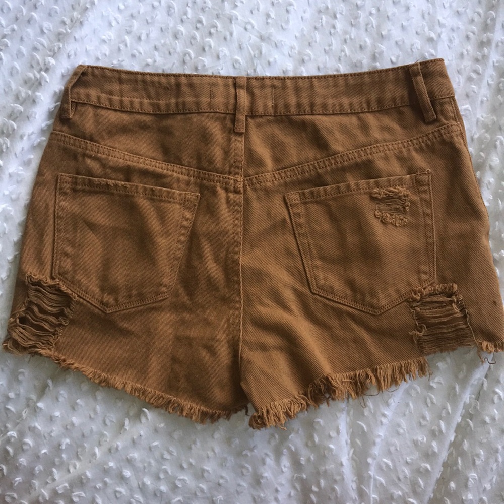 Tan High Rise Shorts - Picture 3 of 4